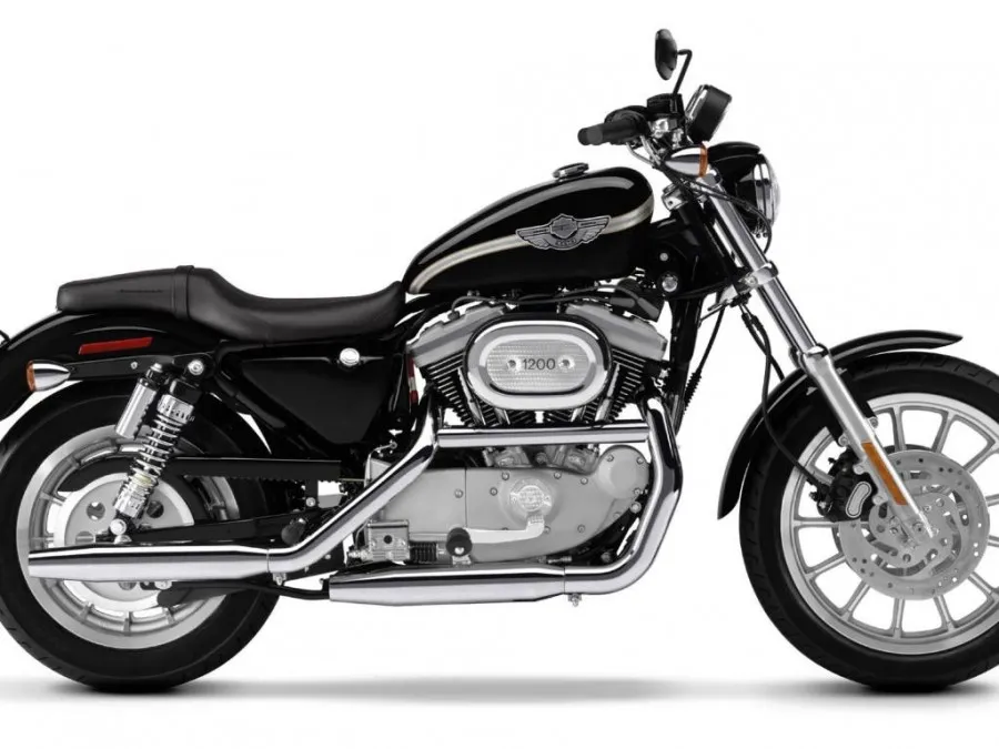 Harley Davidson XL 1200C Sportster 1200 Custom 2010