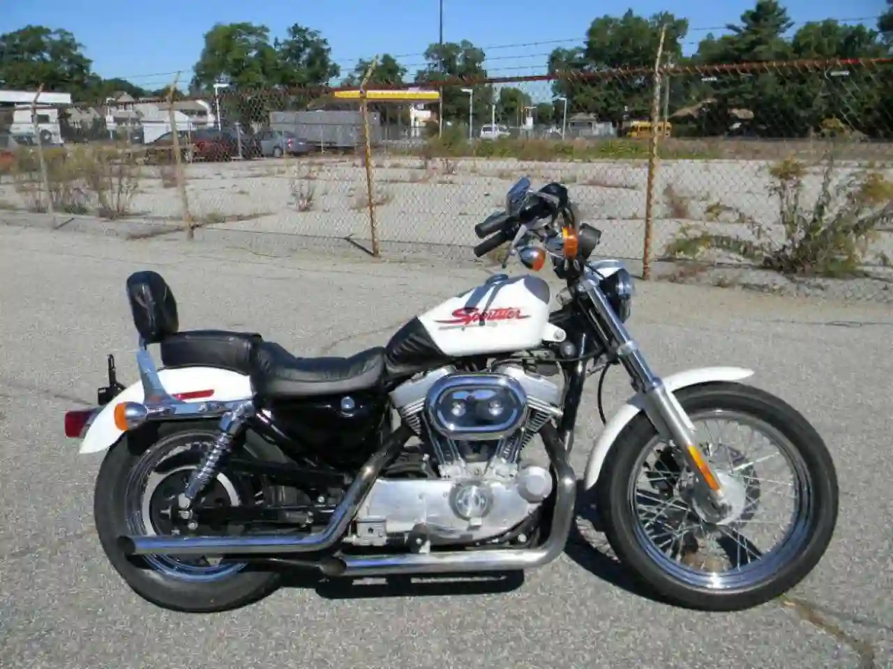Harley Davidson XLH Sportster 883 Hugger 2000