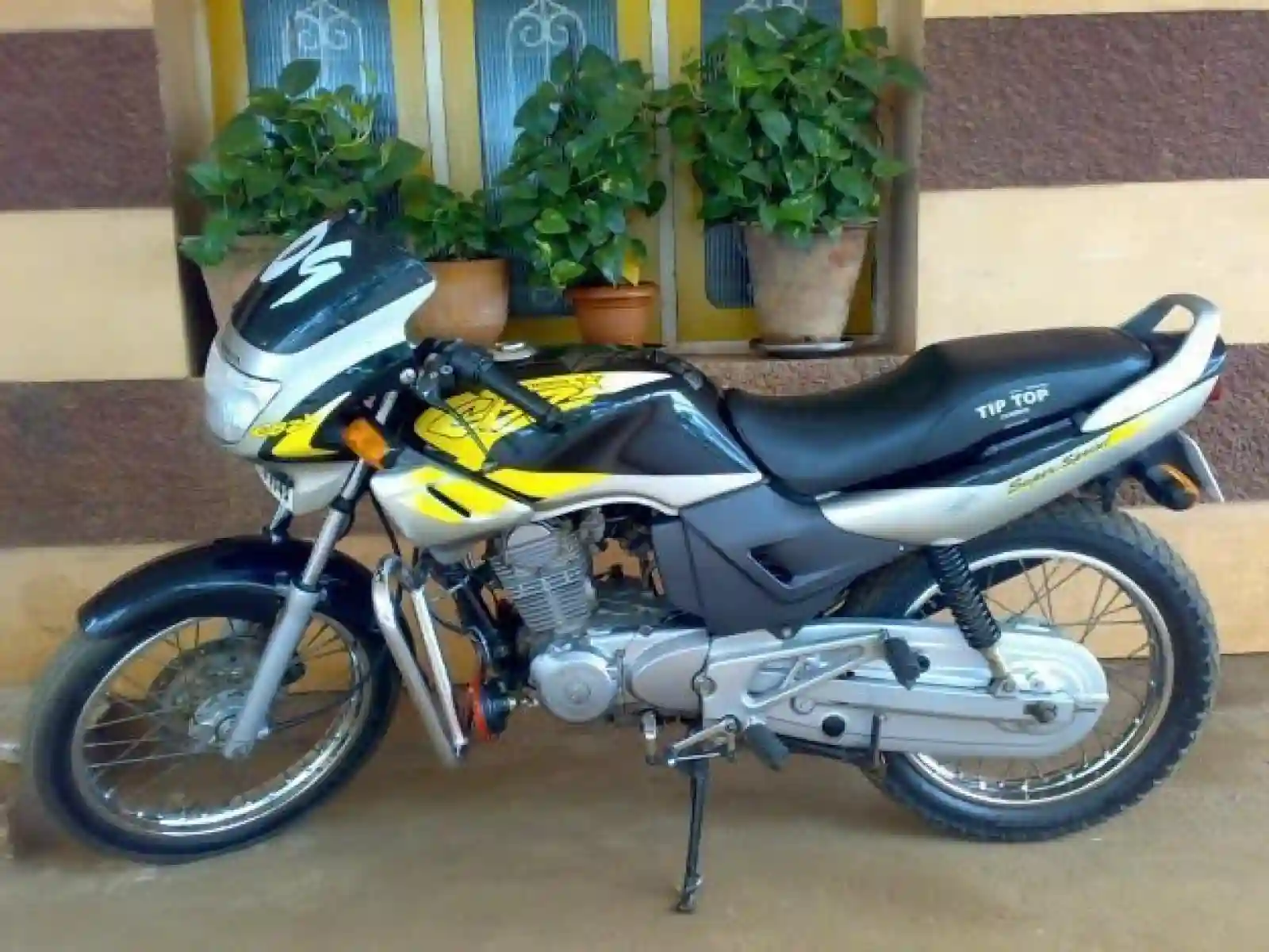 Hero Honda CBZ 2004