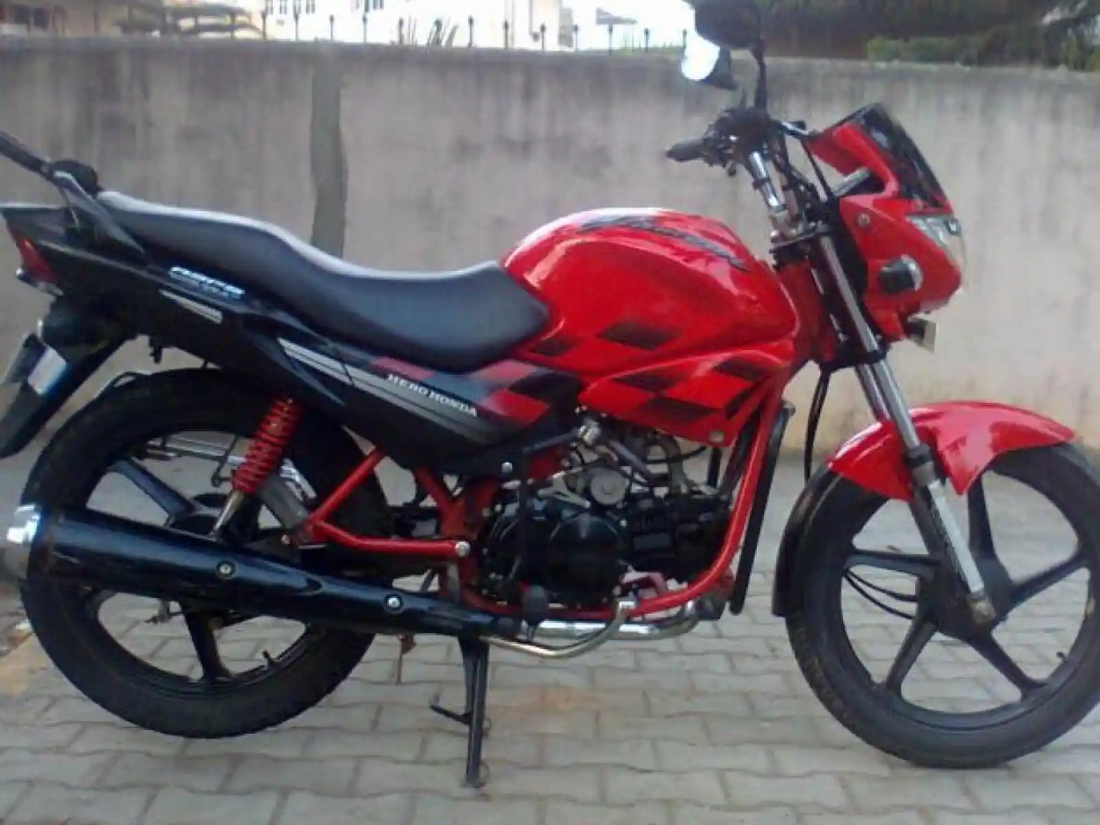 Hero Honda Glamour 2006