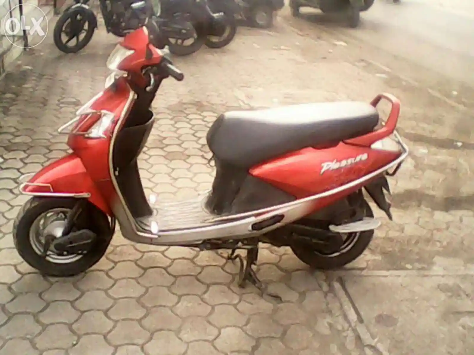 Hero Honda Pleasure 2009 1
