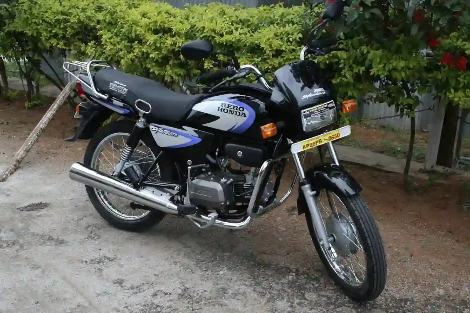 Hero Honda Splendor Plus 2010