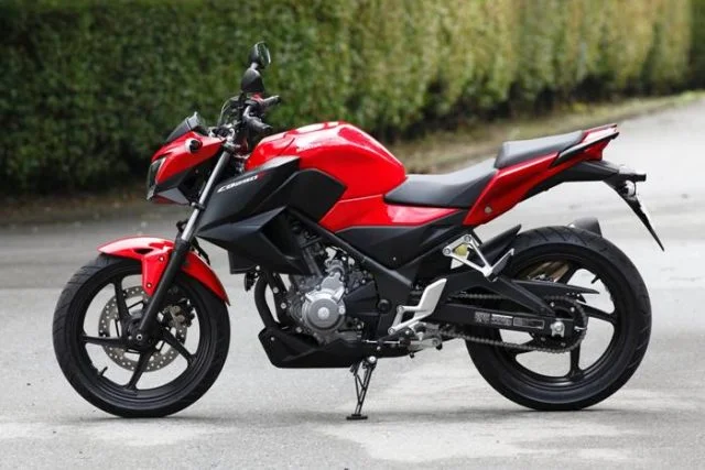 Honda CB250F 2016