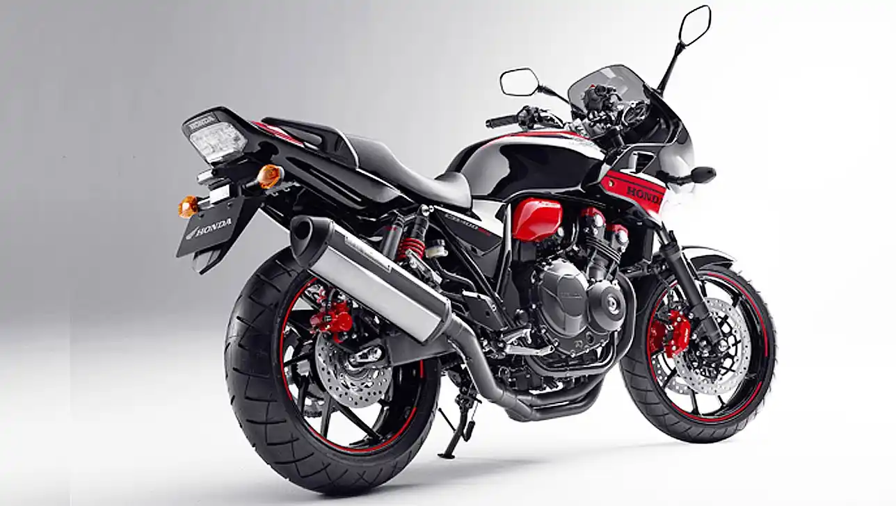 Home 3 Honda CB400A 2017