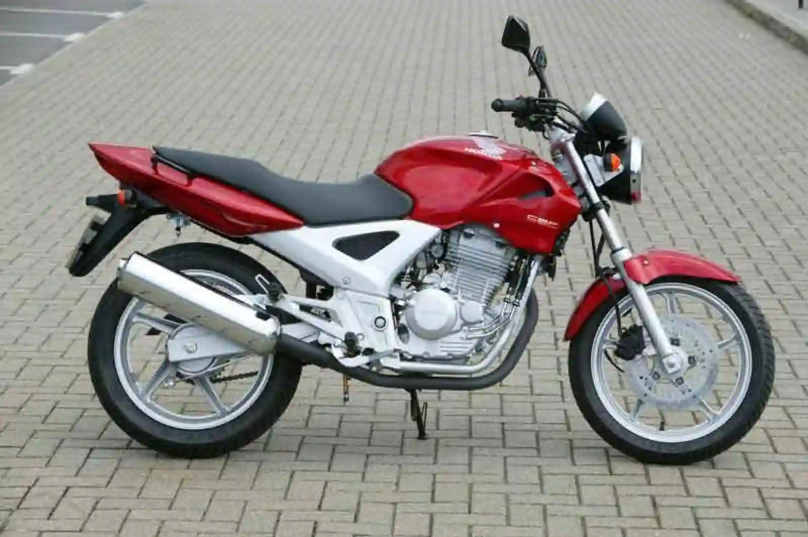 Honda CBF250 2007