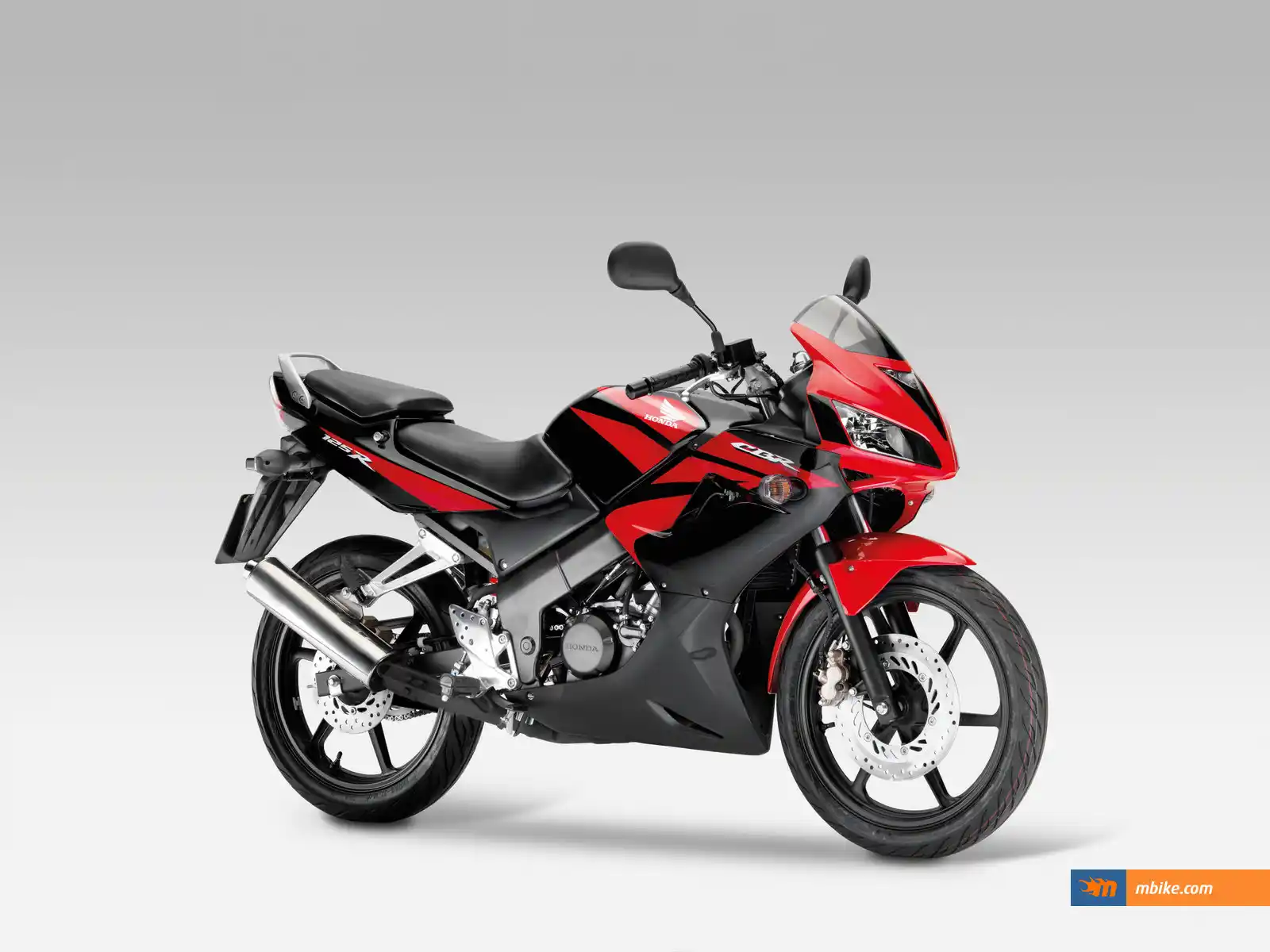 Honda CBR125 2009 1