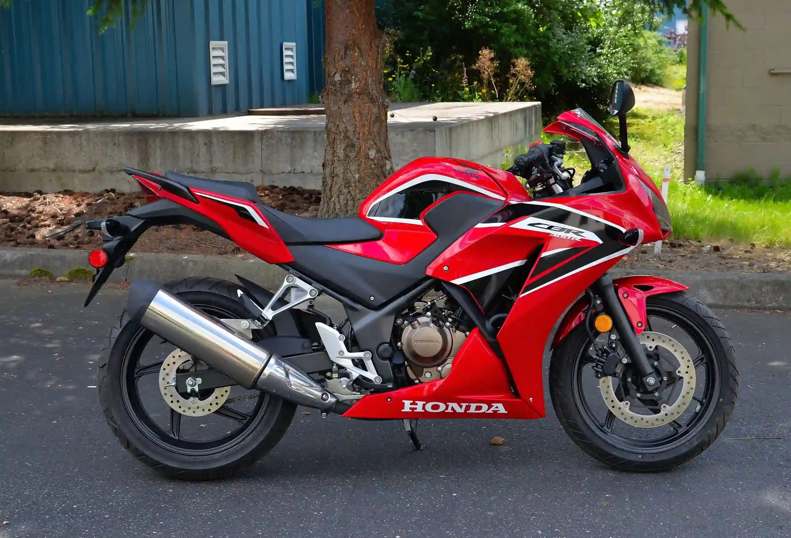 Honda CBR300R 2019