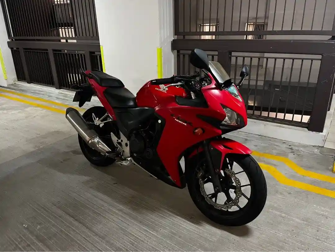 Honda CBR400R 2014