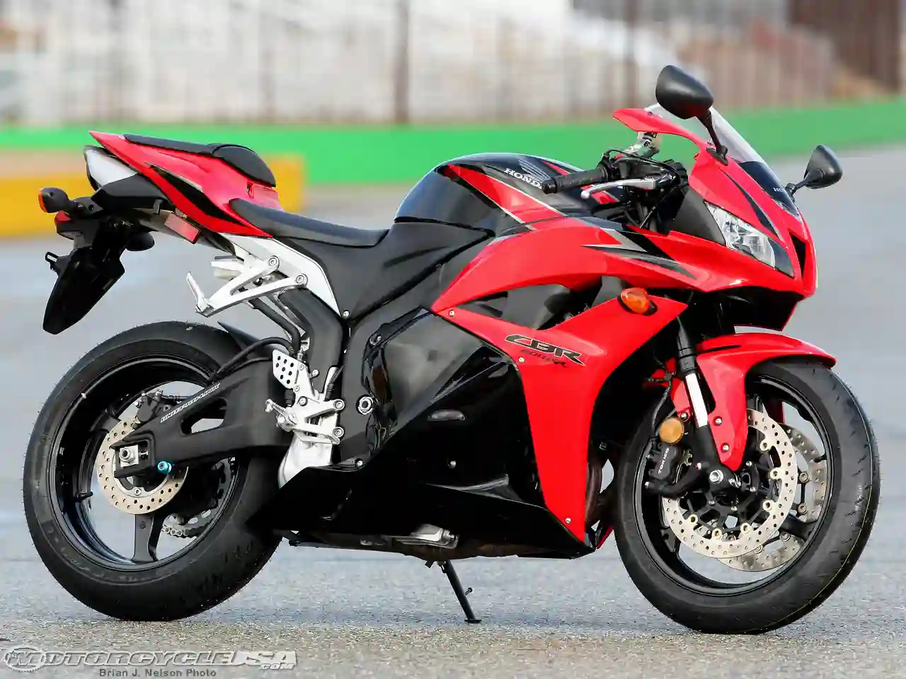 Honda CBR600RR 2009 1