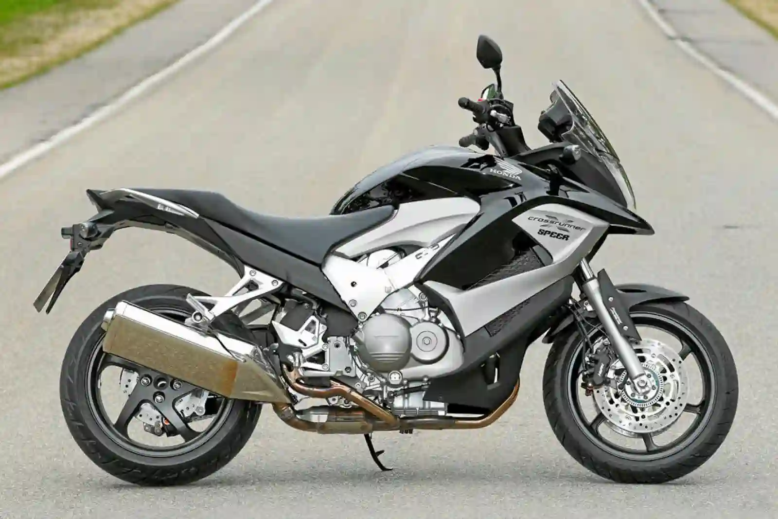 Honda Crossrunner 2014