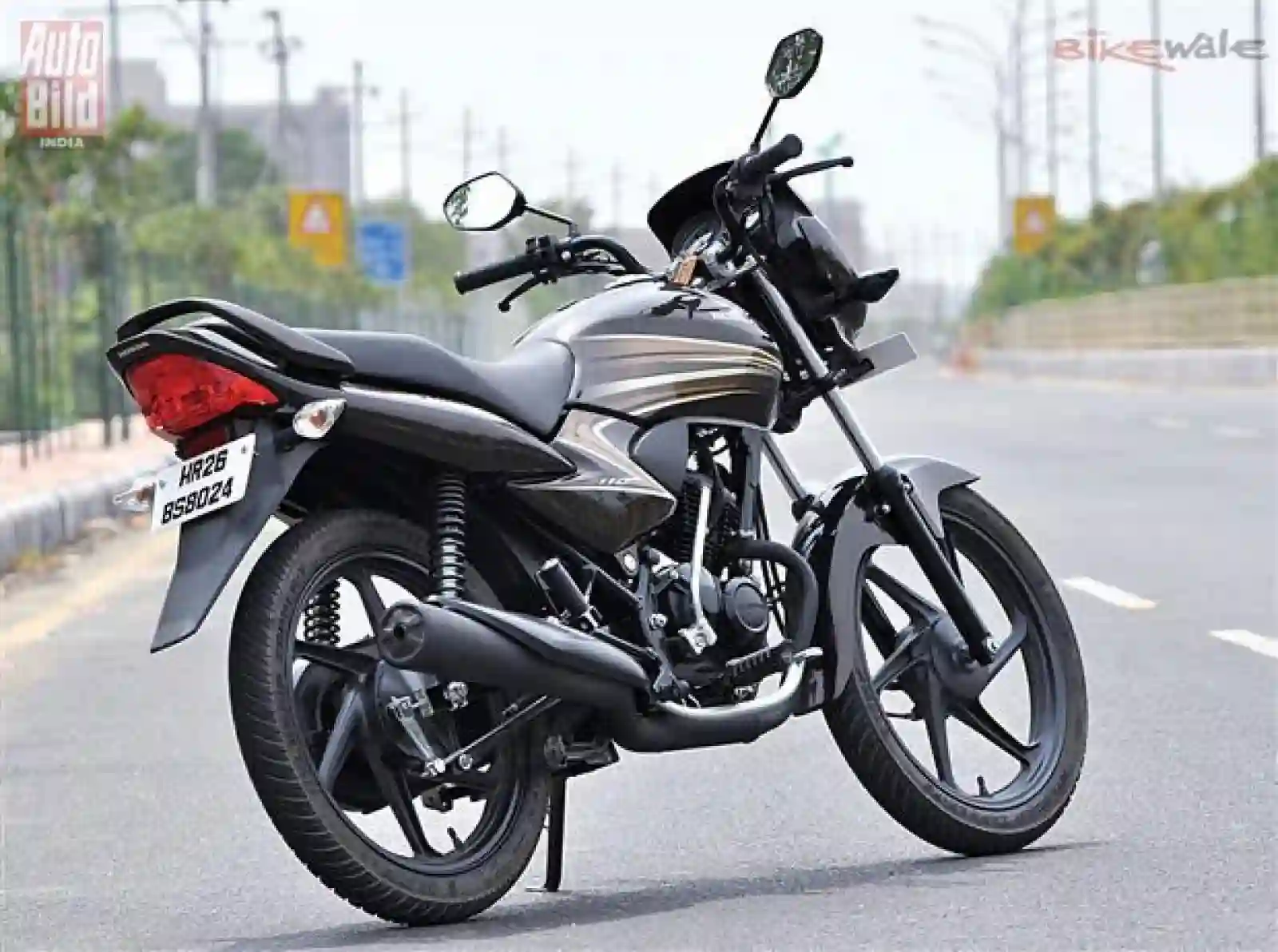 Honda Dream Yuga 2014