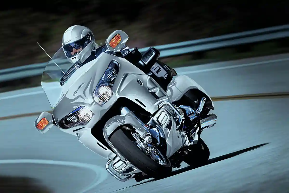 Honda Gold Wing Airbag 2013