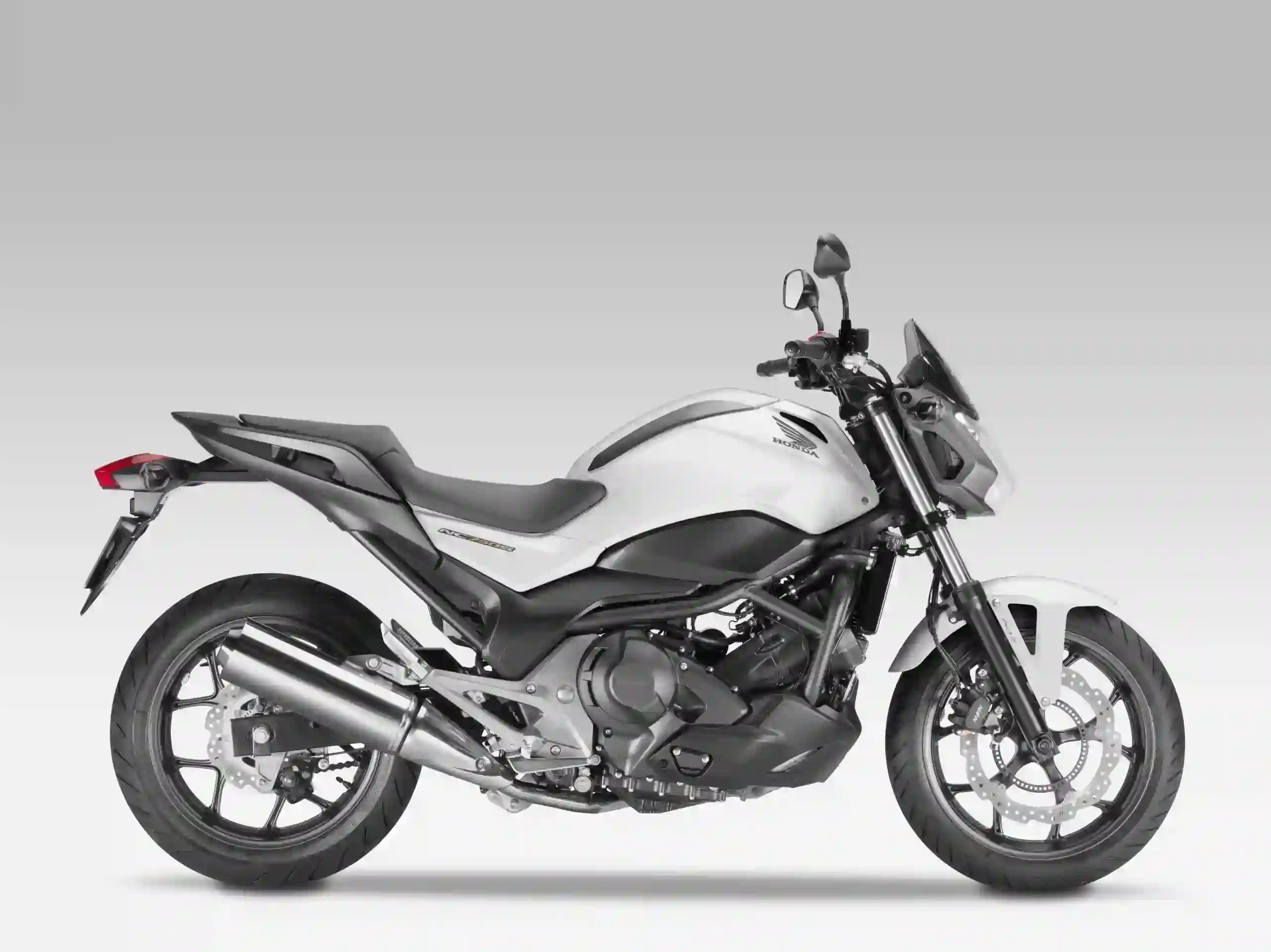 Honda NC750S 2016