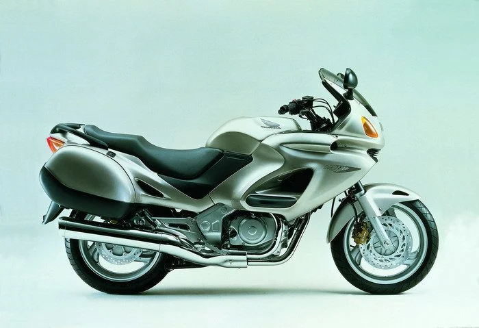 Honda NT 650 V Deauville 2000