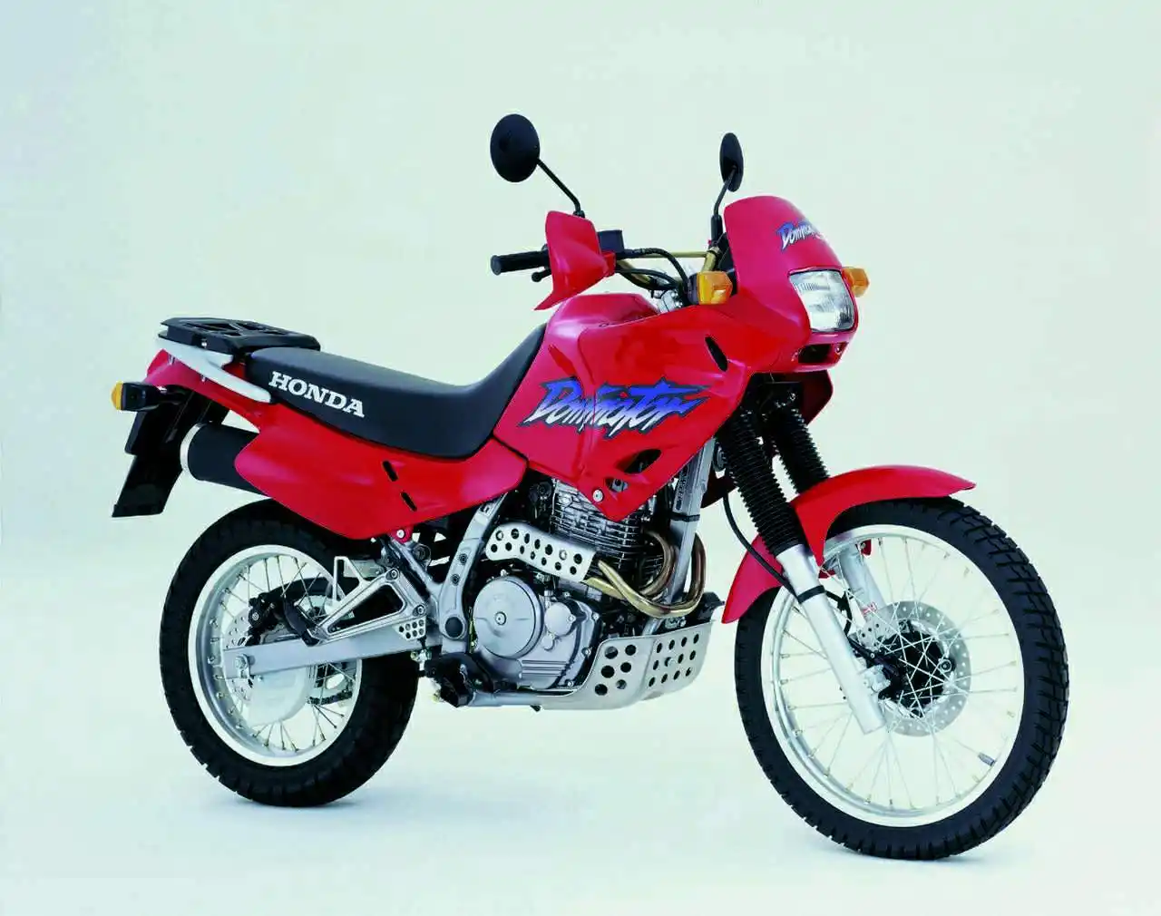 Honda NX 650 Dominator 2000