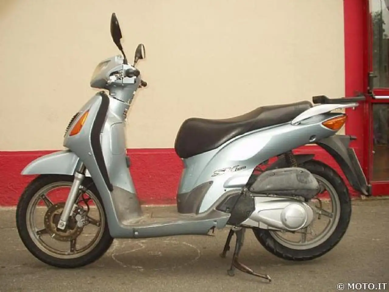 Honda SH 150 2002