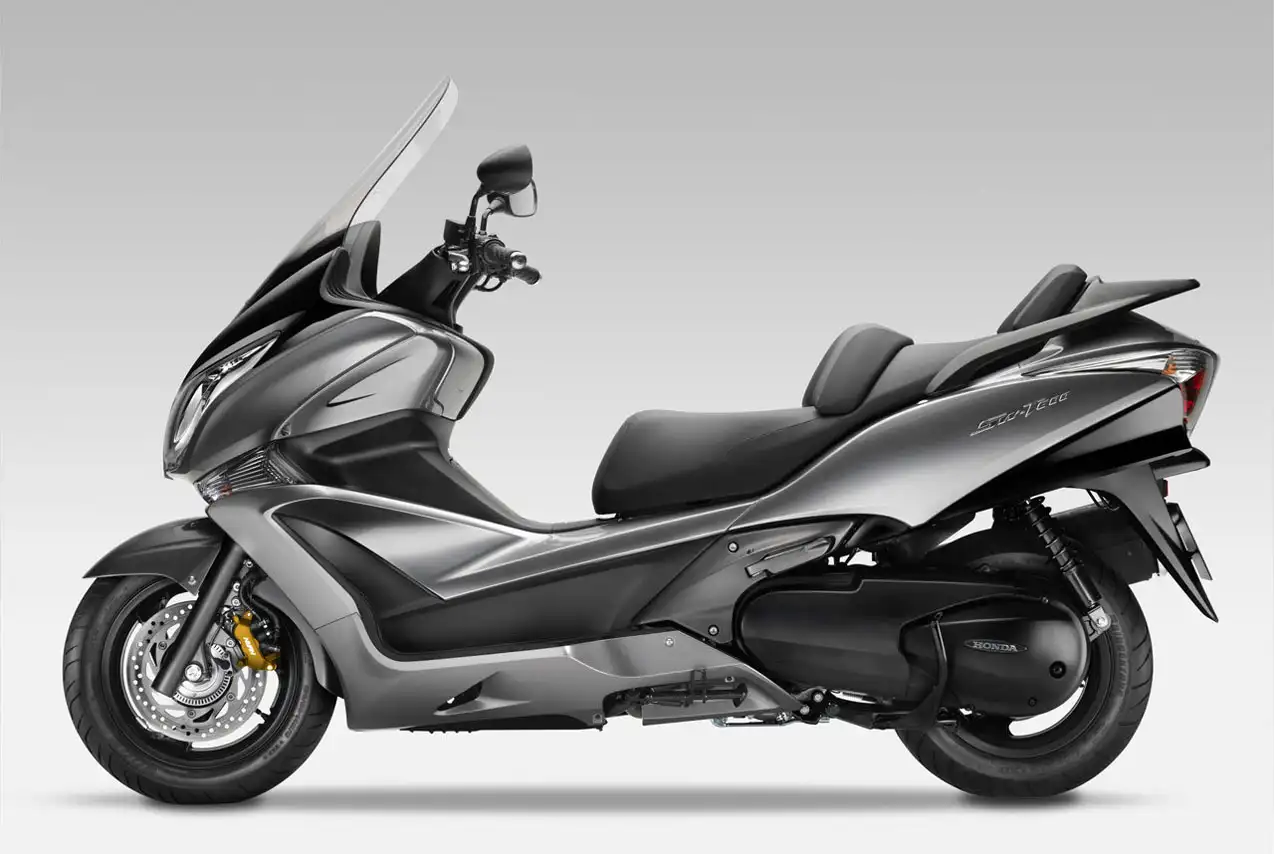 Honda SW T600 2011