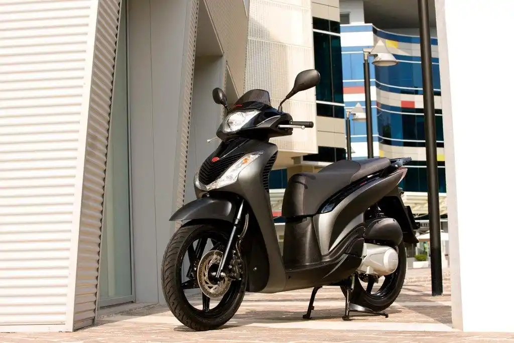 Honda Sh125i Sporty 2010