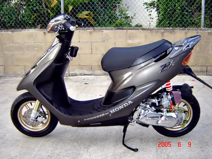 Honda Smart Dio Z4 2006