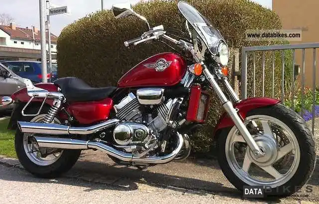 Honda VF 750 C 2000