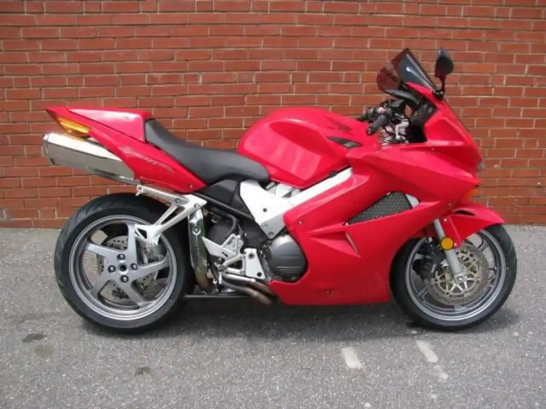 Honda VFR 800 FI Interceptor 2004