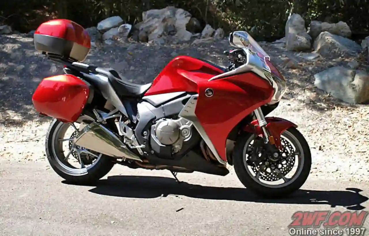 Honda VFR1200F 2011