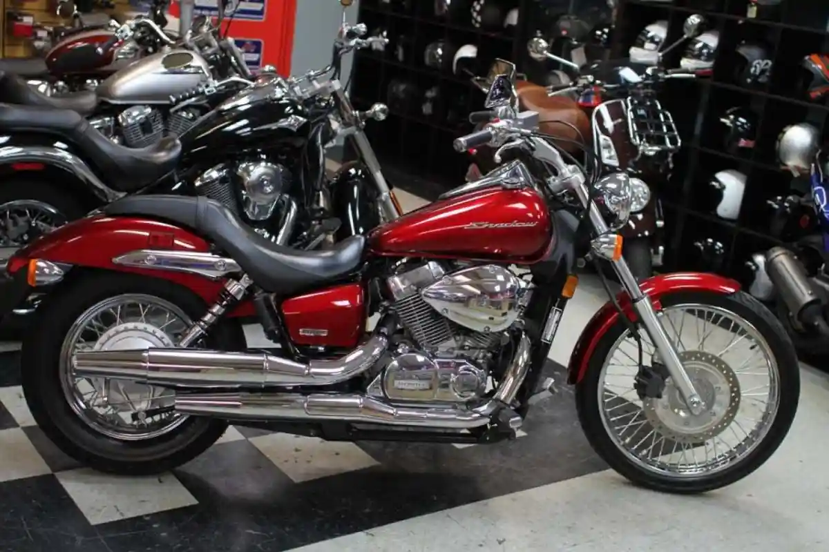 Honda VT750DC Shadow Spirit 2009 1