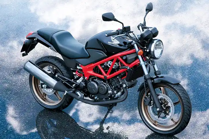Honda VTR 250 2015