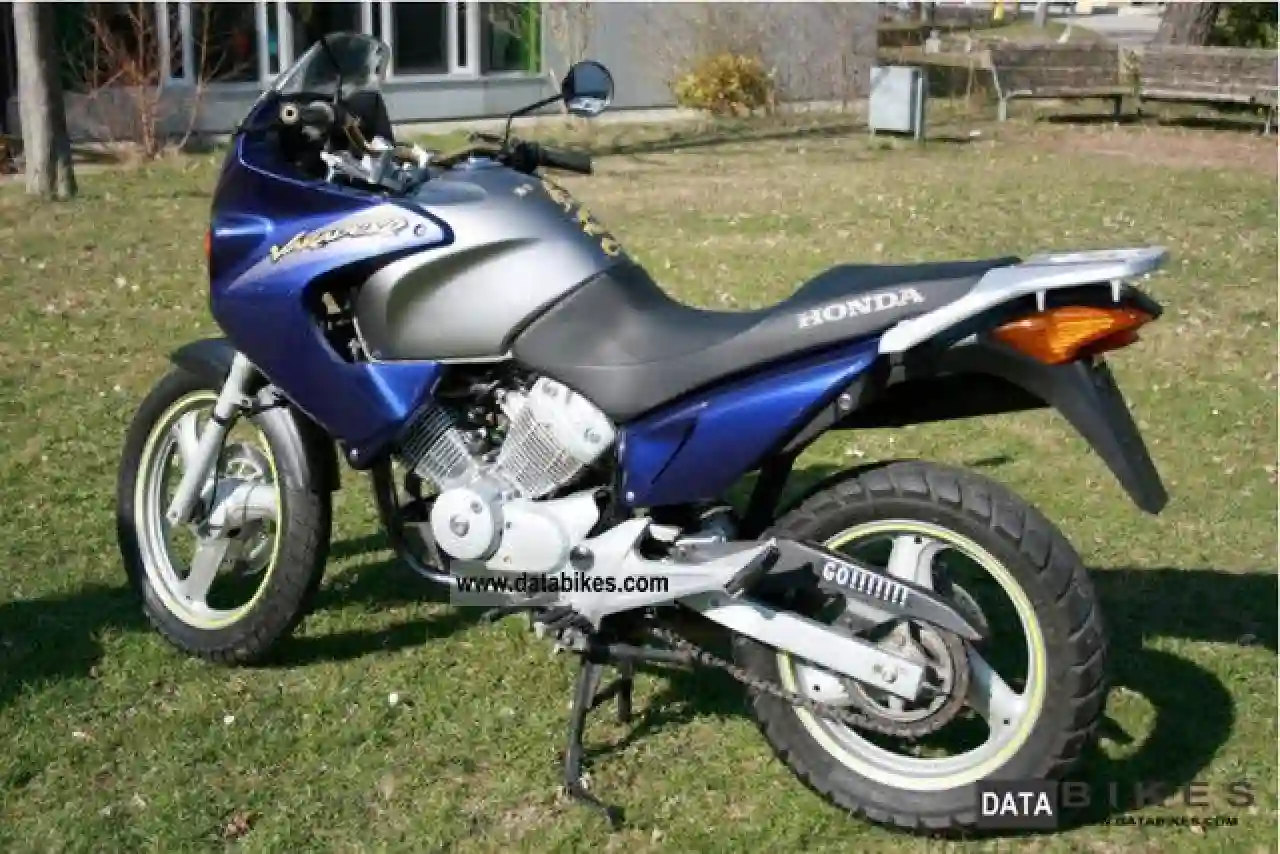 Honda Varadero 125 2002