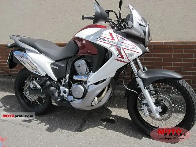 Honda XL700V Transalp 2011