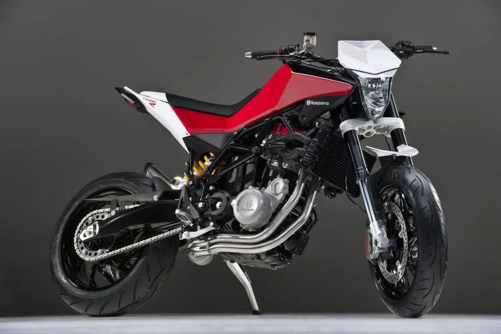 Husqvarna Nuda 900 2013