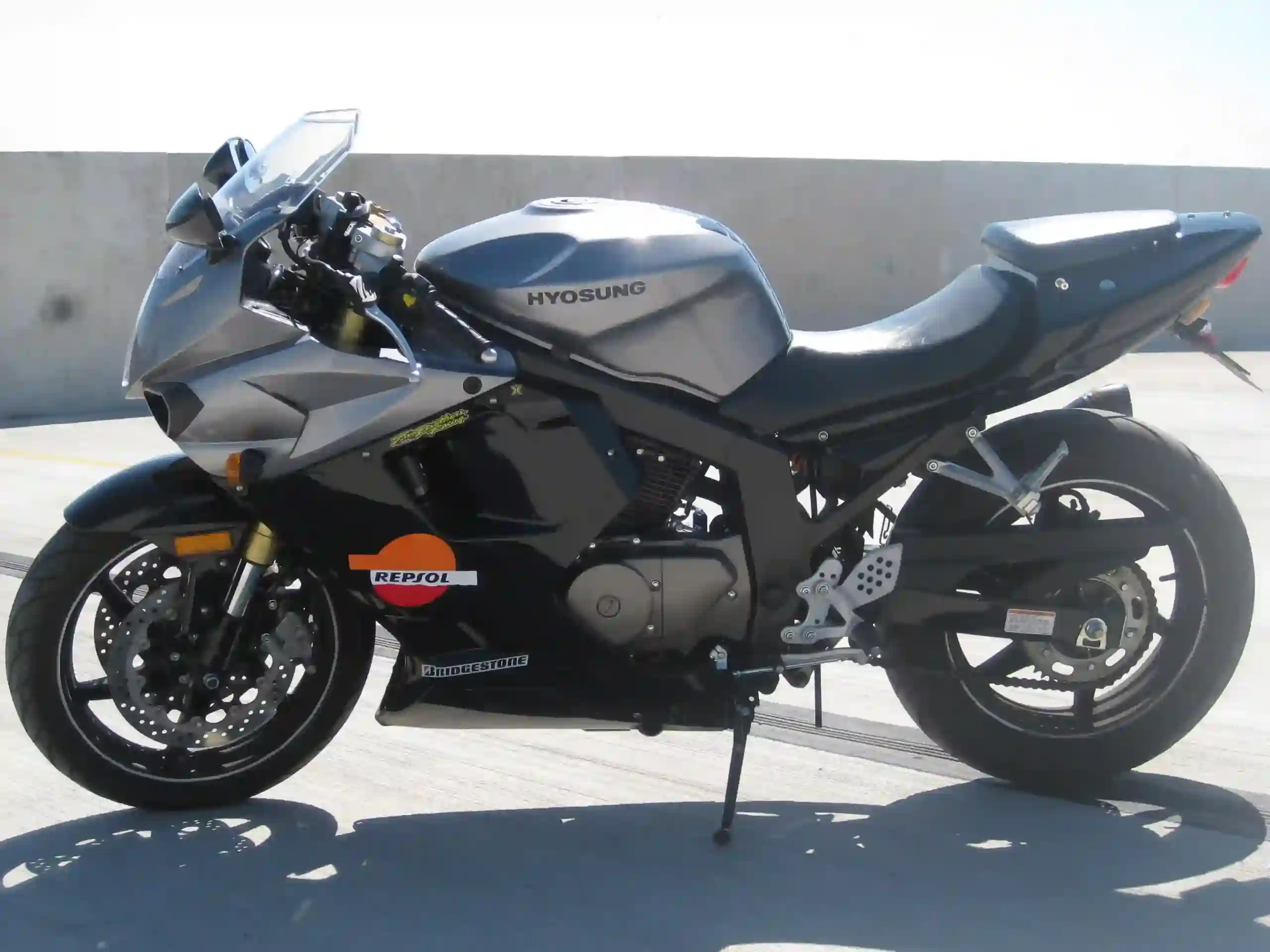 Hyosung GT 250 2009 1