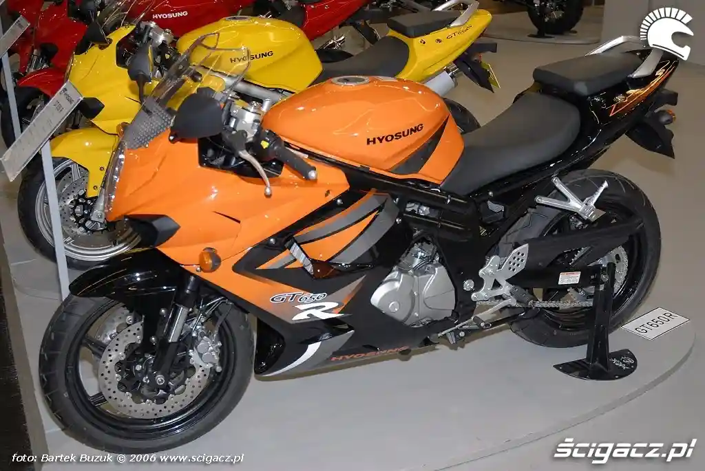 Hyosung GT 250 R 2006