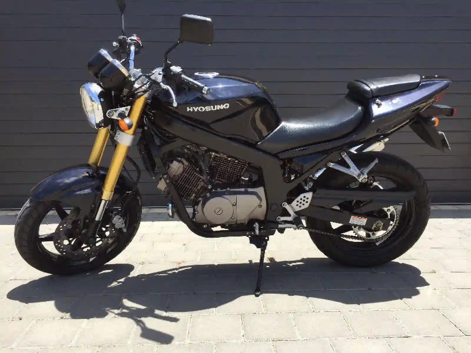 Hyosung GT250 Naked GT250 Comet 2007