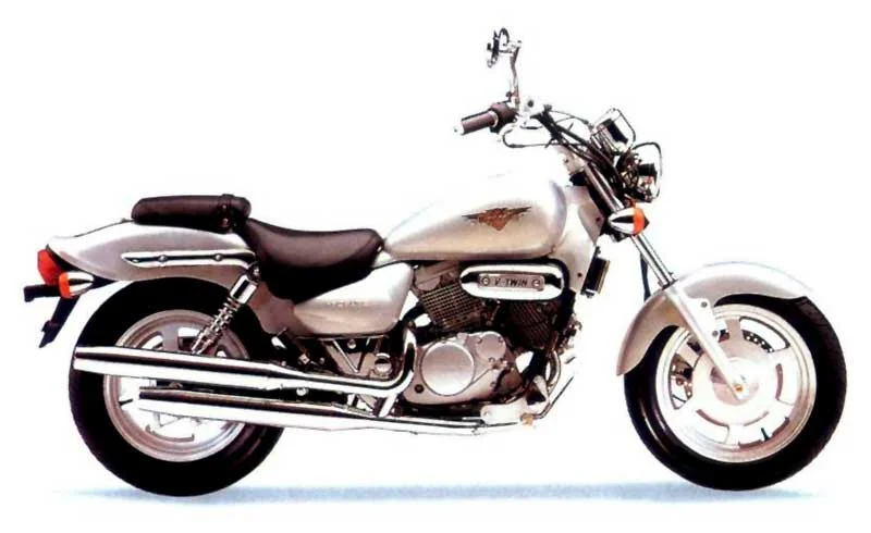 Hyosung GV 1000 Cruiser 2004