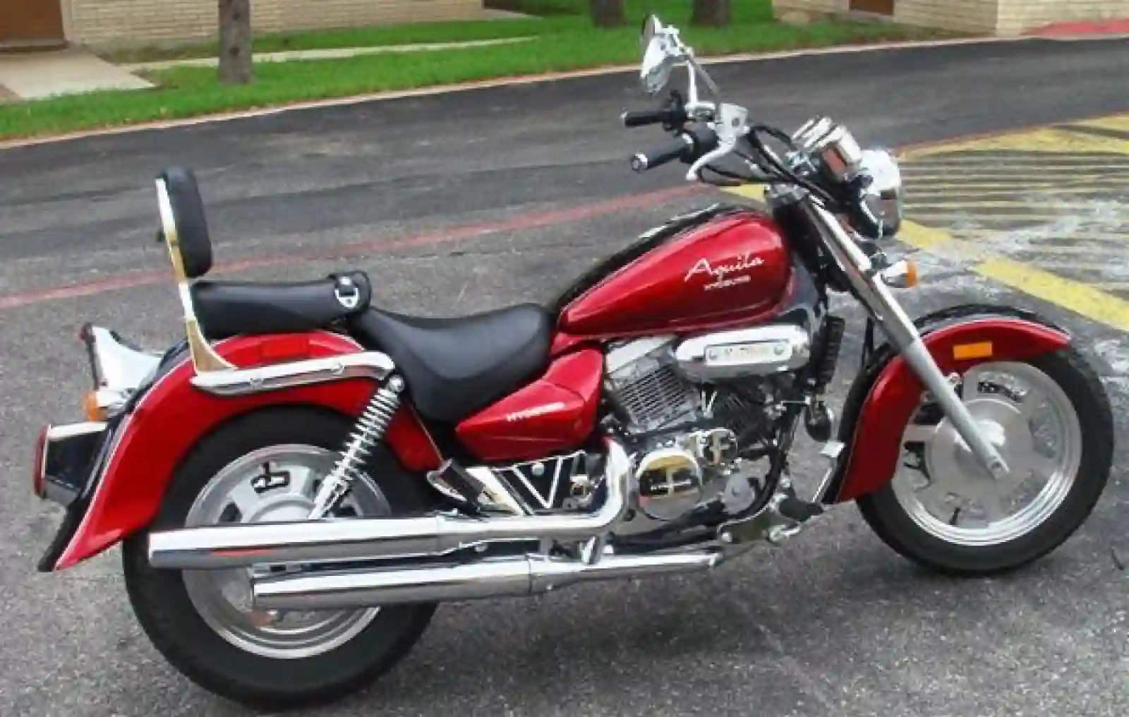 Hyosung GV 250 Aquila 2003