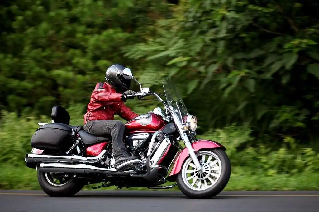 Hyosung ST7 2013