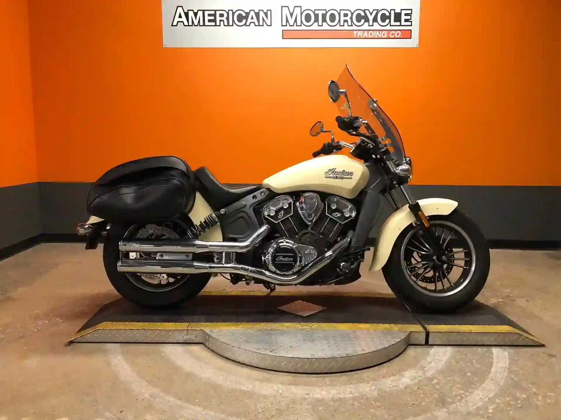 Home 1 Indian Scout 2017