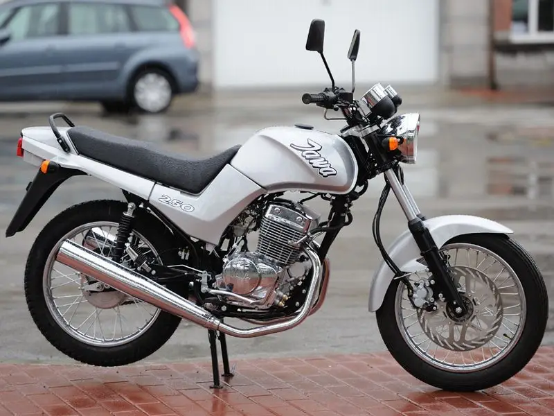 Jawa CZ 125 Travel 2012