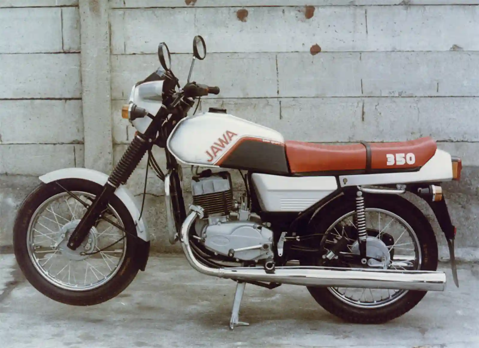 Jawa CZ 350 Style 2019
