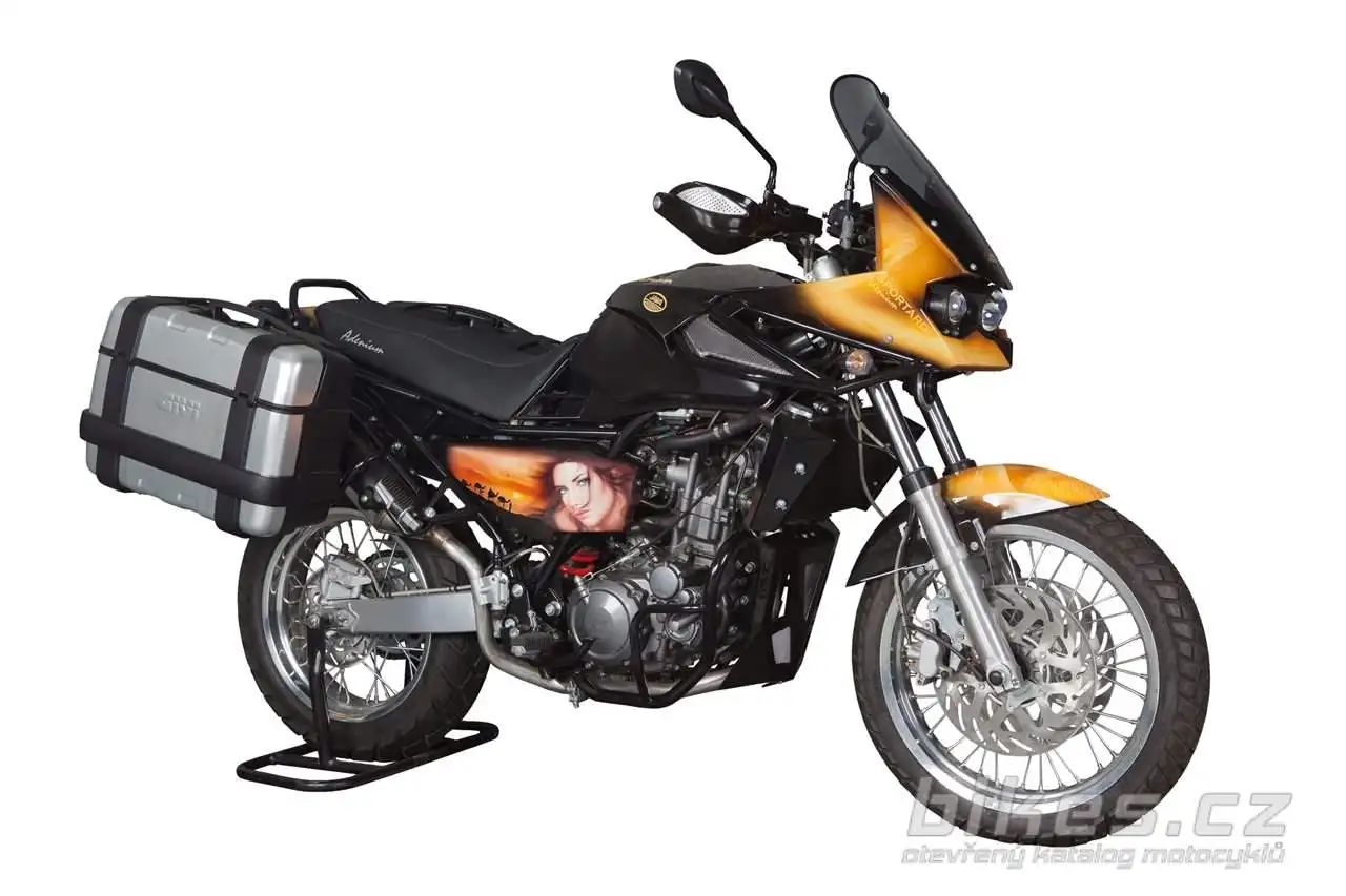 Jawa CZ 660 Sportard 2019