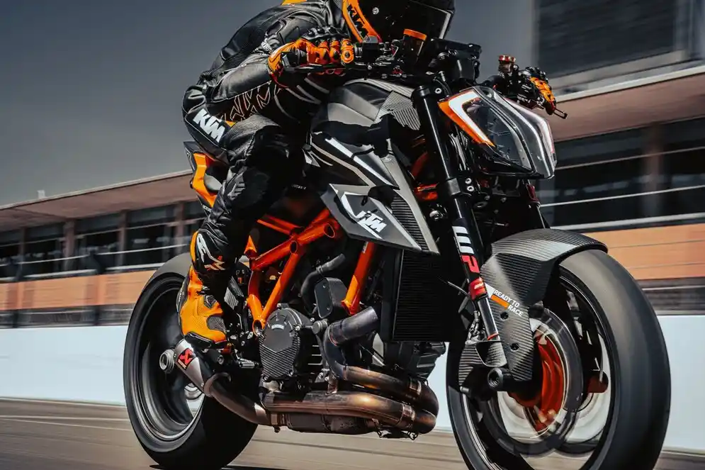 KTM 1290 Super Duke RR 2023