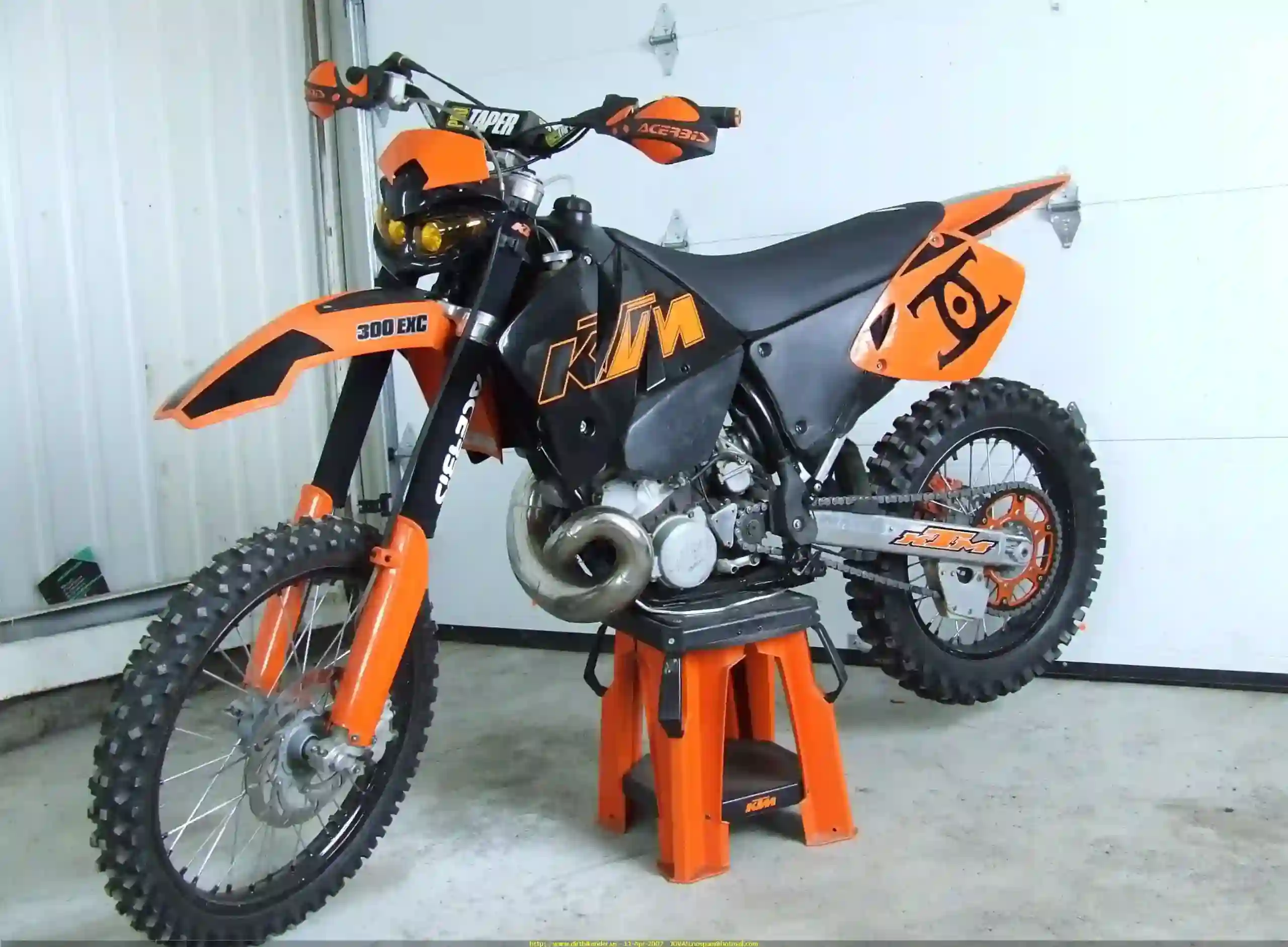 KTM 300 EXC 2000