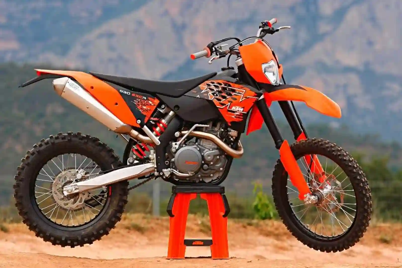 KTM 530 EXC 2009 1