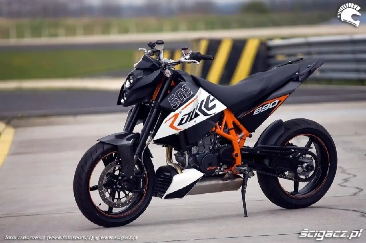 KTM 690 Duke 2010