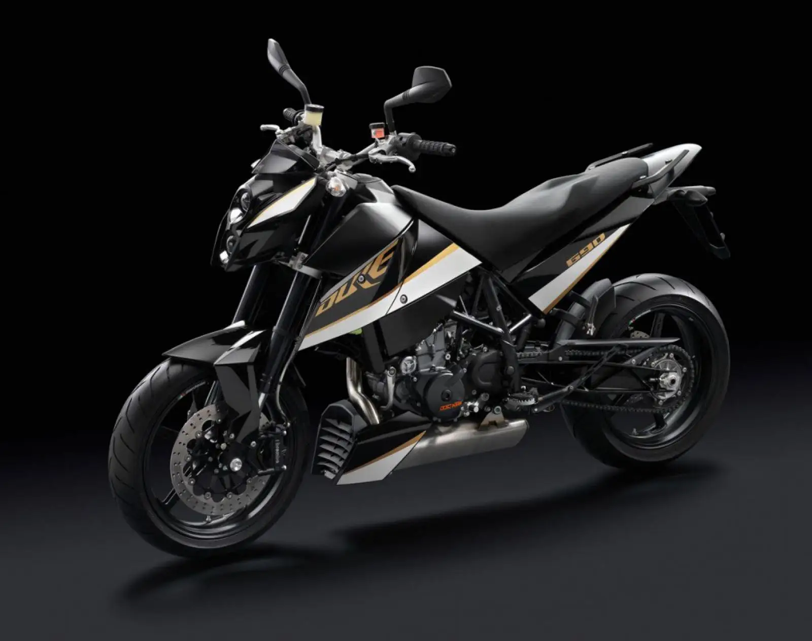 KTM 690 Duke 2011