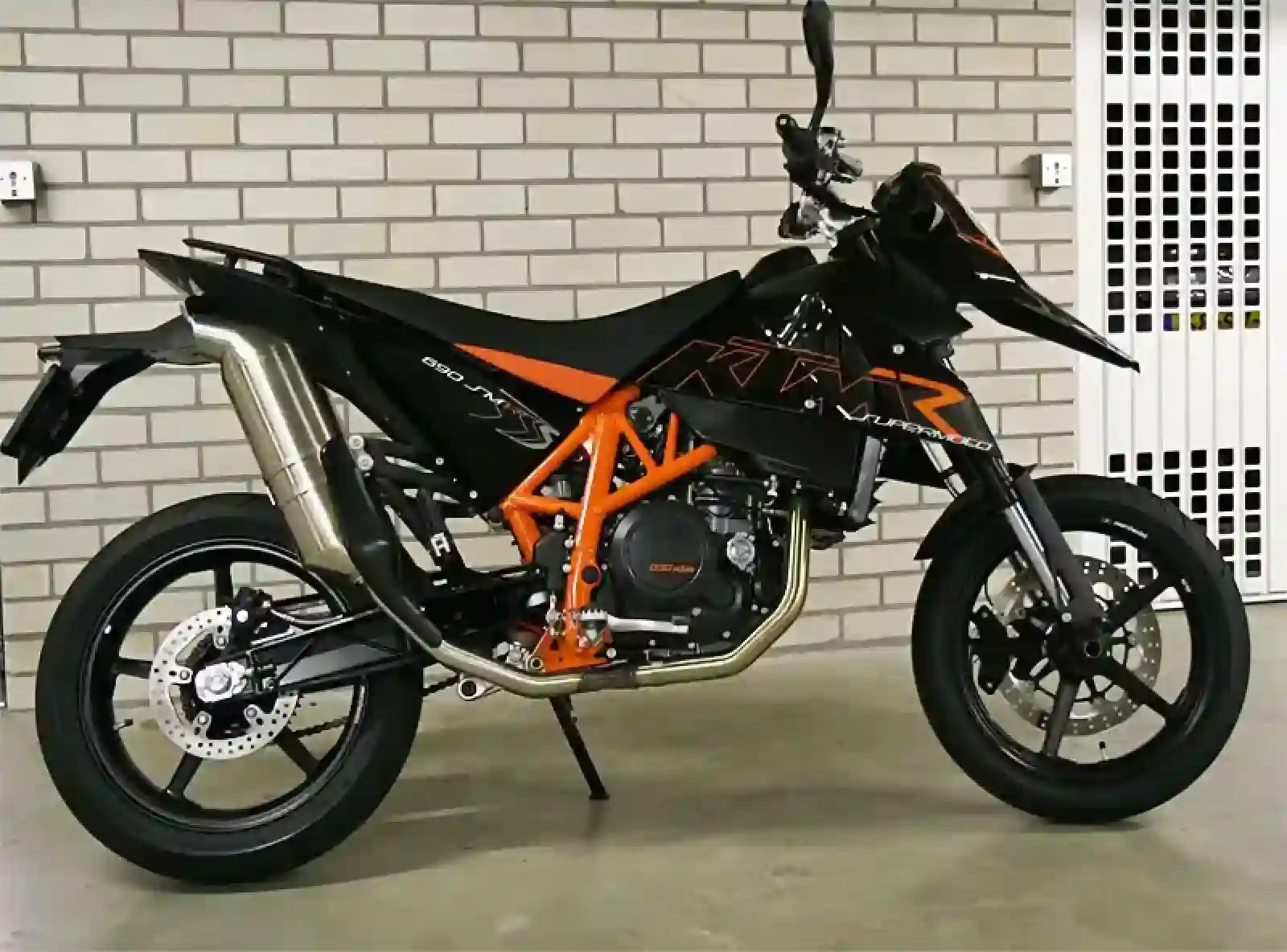 KTM 690 Supermoto R 2008
