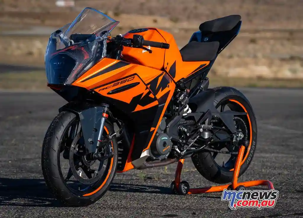 KTM RC 390 2022