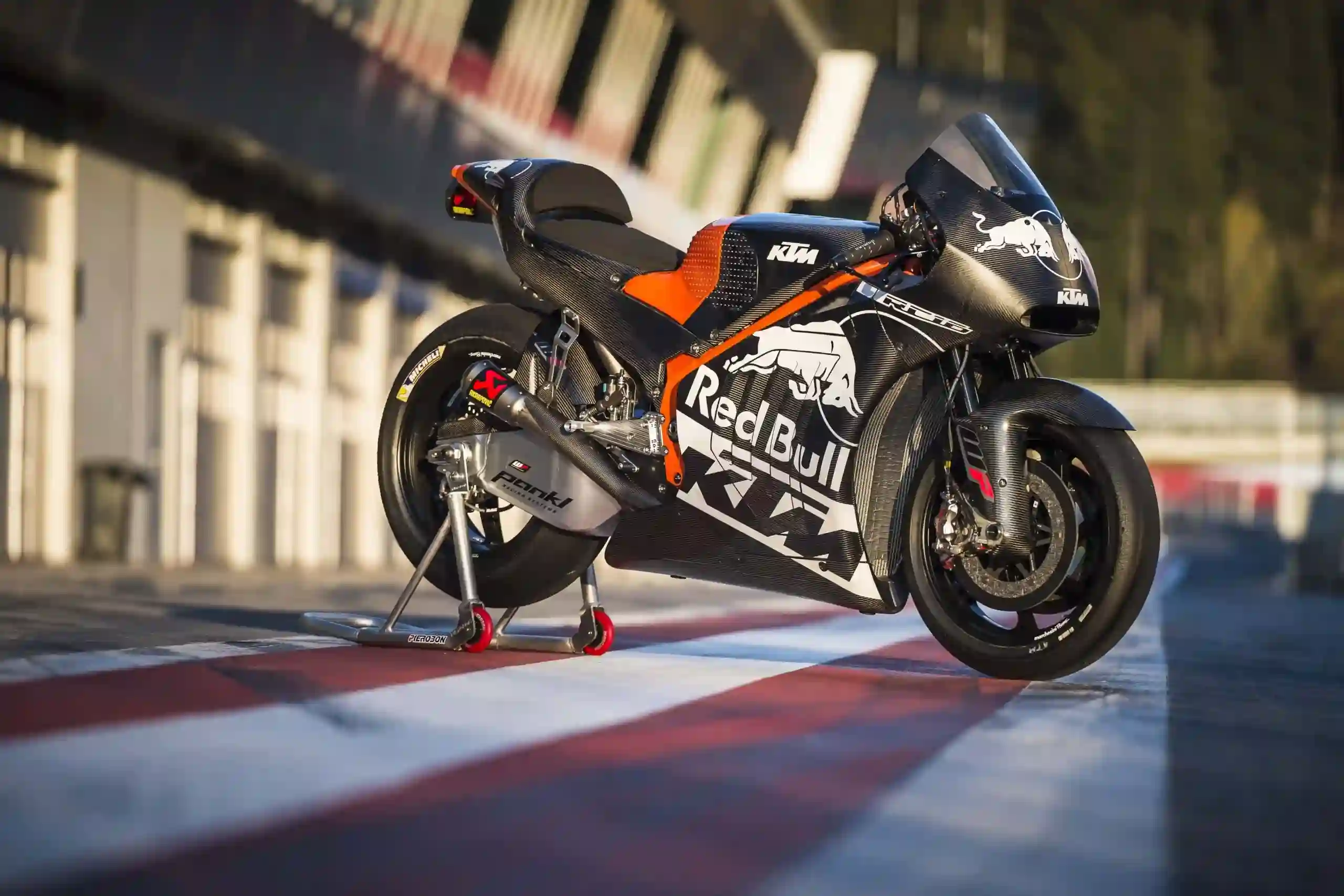 KTM RC16 2017