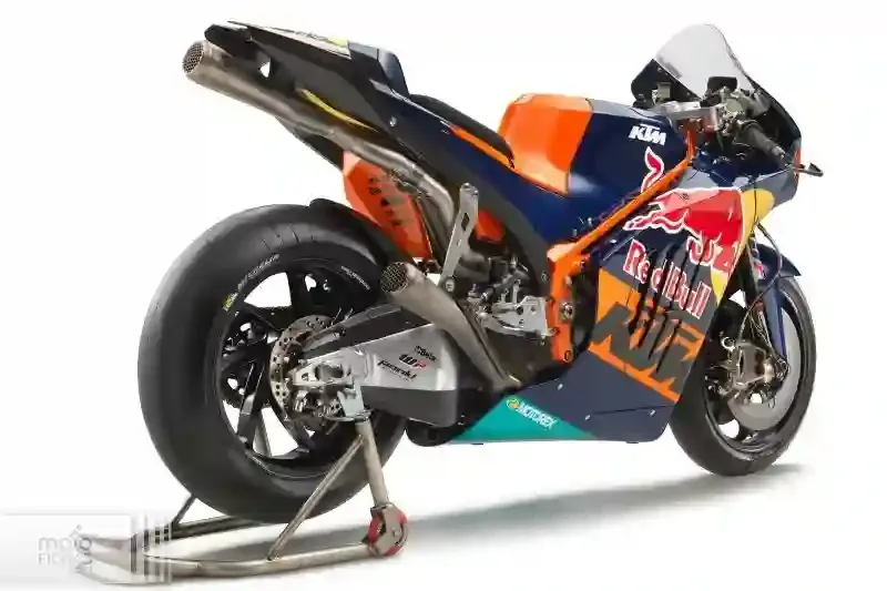 Home 2 KTM RC16 2018